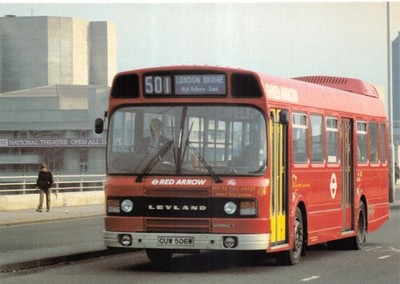 LONDON TRANSPORT MUSEUM POSTKARTE WATERLOO BRIDGE 1962 CONTI SIZE UNGEBRAUCHT POSTFRISCH