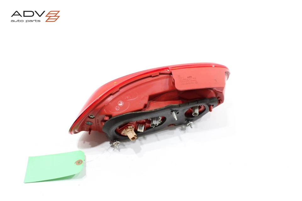Luz trasera derecha del lado del pasajero Mazda MX-5 MIATA 2009-2015 OEM Foto 4 de 4