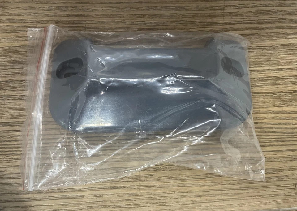 Dispensador electrónico de jabón montado en cubierta American Standard 777B100.002 - LEER - Foto 4 de 4