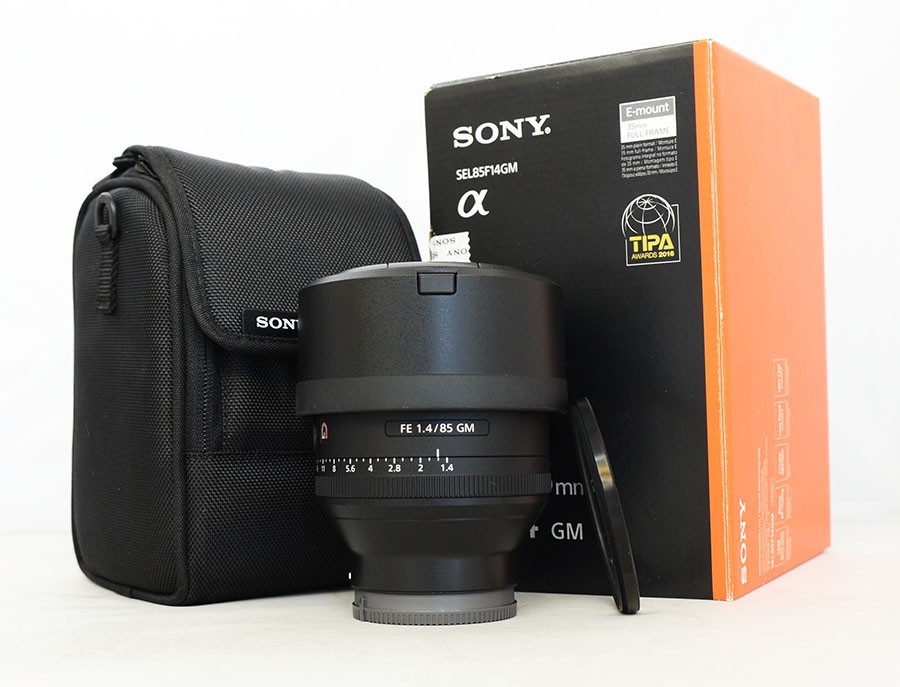 Sony FE 85mm f/1.4 GM Camera Lens - Black (SEL85F14GM) ( MINT ) S