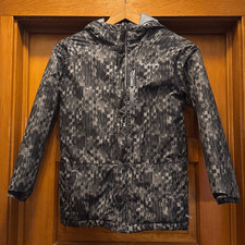 Columbia Sportswear Winter Grey Camo Coat Youth Size Medium Nylon/Polyester
