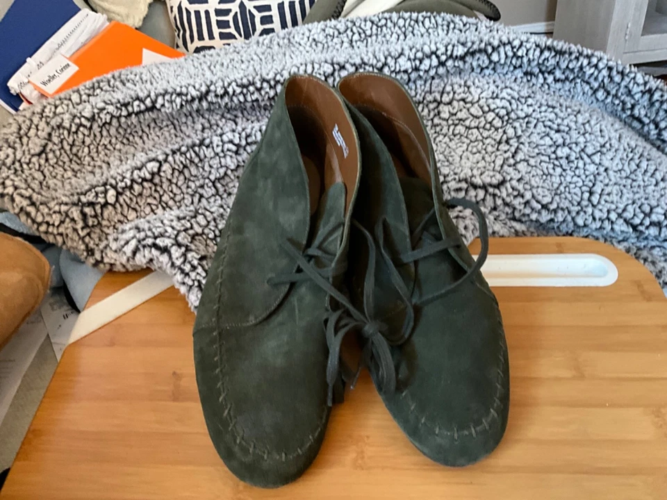 Men’s Shoe / boot Aerosoles Size 12M Deep Green Moccasin Driving Range - Image 4 of 4