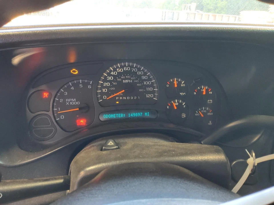 Conjunto de cremallera y piñón usado se adapta a: camioneta Chevrolet Silverado 1500 2006 Power S Foto 3 de 4