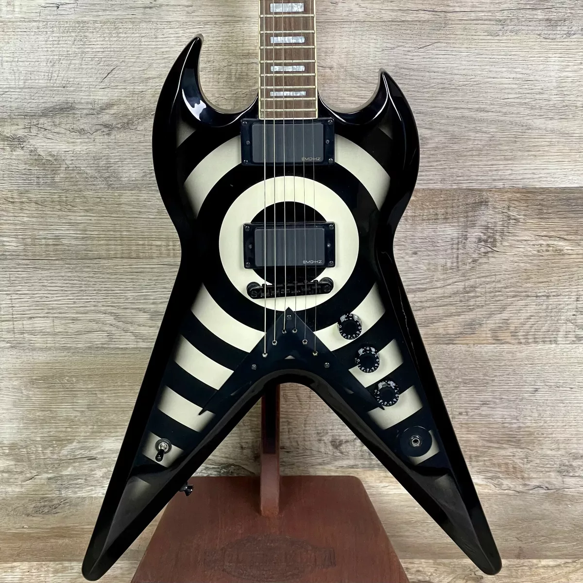 Epiphone Zakk Wylde ZV Custom Bullseye w Custom Zakk Wylde Case