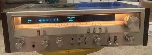 REALLY NICE PIONEER SX-3700 VINTAGE AM/FM STEREO RECEIVER - TESTED WORKS GREAT