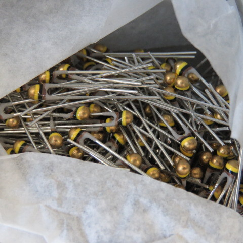 VISHAY  NTCLE100E3104JB0 Qty of 350 per Lot NTC THERMISTORS: 100KOHMS  5% RADIAL