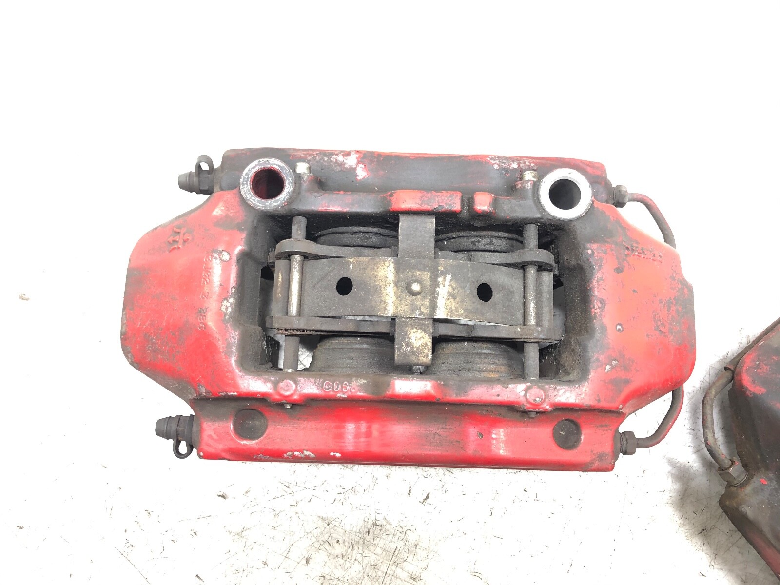2014-2021 MASERATI GHIBLI FRONT BRAKE CALIPERS X2 OEM.