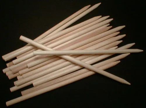 100 Candy Apple Sticks Semi Pointed Dowels 5.5X1/4 Concession
