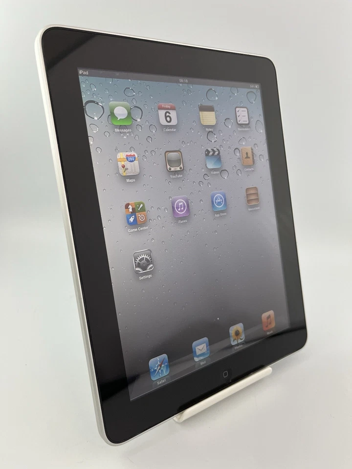 Apple iPad 1st Generation A1219 Silver 9.7" Wi-Fi 16GB IPS LCD IOS Tablet - Image 4 of 4