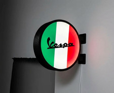 Enseigne Lumineuse Vespa LED - Logo Vintage Drapeau Italie - Déco Garage & Loft