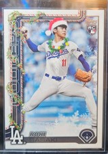2025 Topps Holiday - Holiday Variation Roki Sasaki #H23 (RC)
