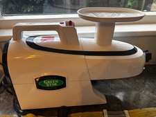 Tribest Green Star Elite GSE-5000 Jumbo Twin Gear Slow Juicer – V good Condition