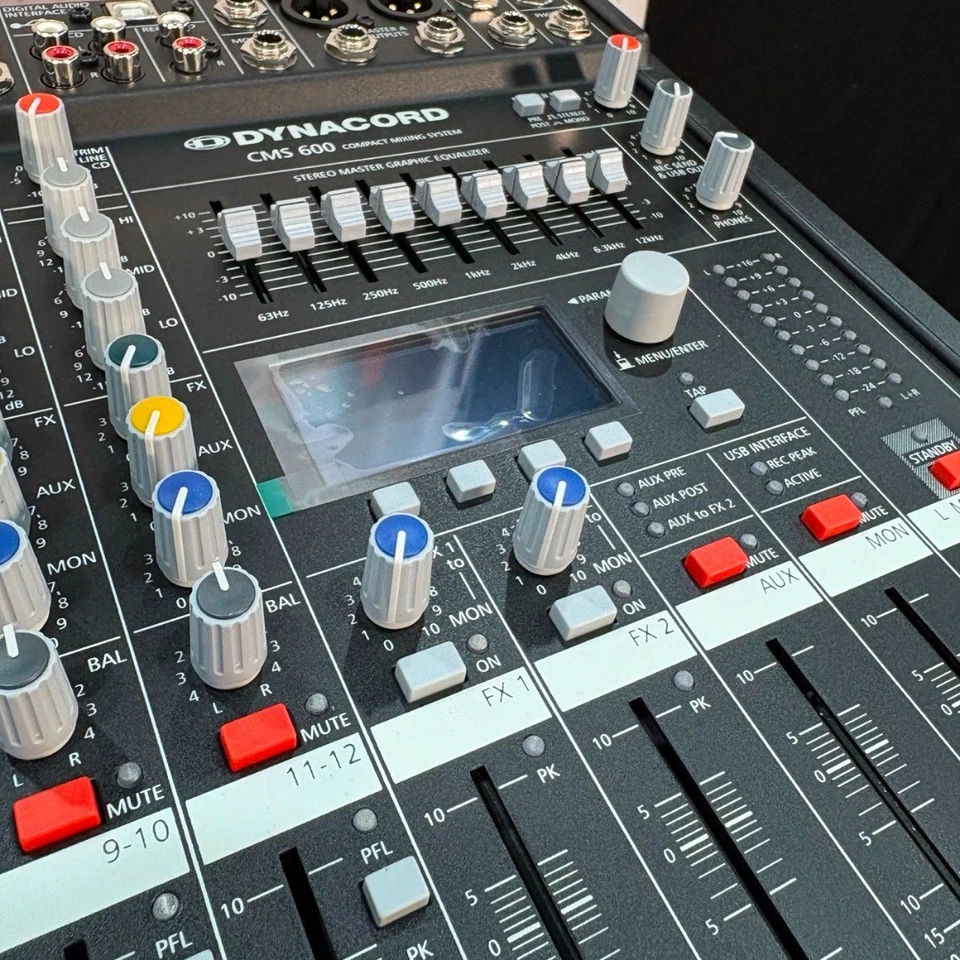 Dynacord CMS 600-3 4 Mic/Line, 2 Mic/Stereo - Analogmixer - Bild 3 von 4