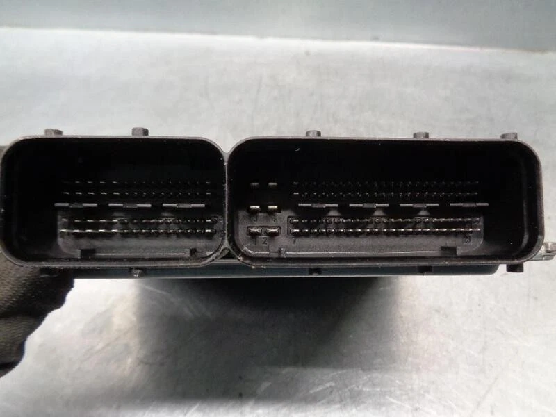 03F906070HA centralina motore per SKODA RAPID 1.2 8V TSI 2012 3648211 - Immagine 3 di 4