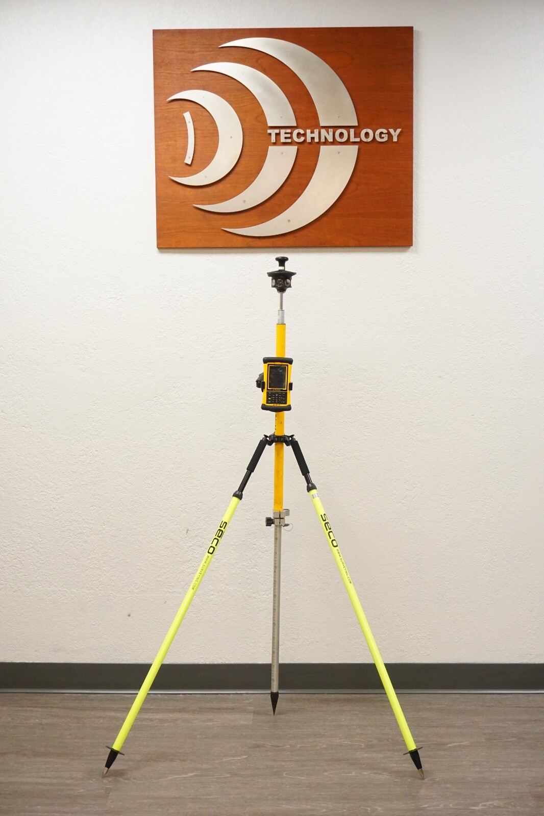 Trimble RTS555 5" DR WLAN Robotic Total Station w/LM80 Layout for MEP