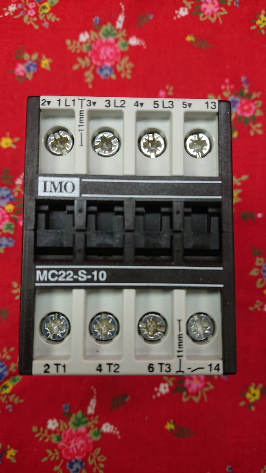 1 x IMO Contactor MC22-S-10-24 24VAC Coil 11kW 3-400v MC22-S-10-24 New old Stock
