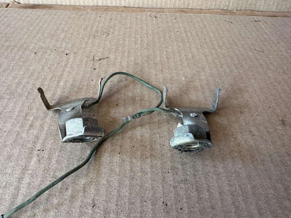 Juego de soportes de montaje interno para cubo de faros 82 Honda CM450E OEM CM450 CM400-93 Foto 2 de 3