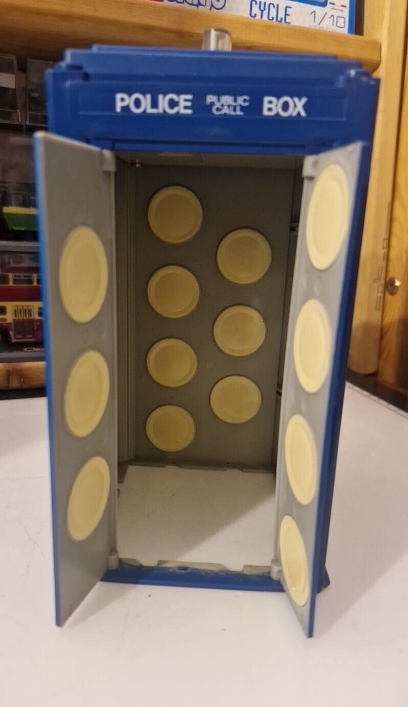 Vintage Doctor Who Dapol TARDIS. 1987 working - Missing Base/Incomplete 