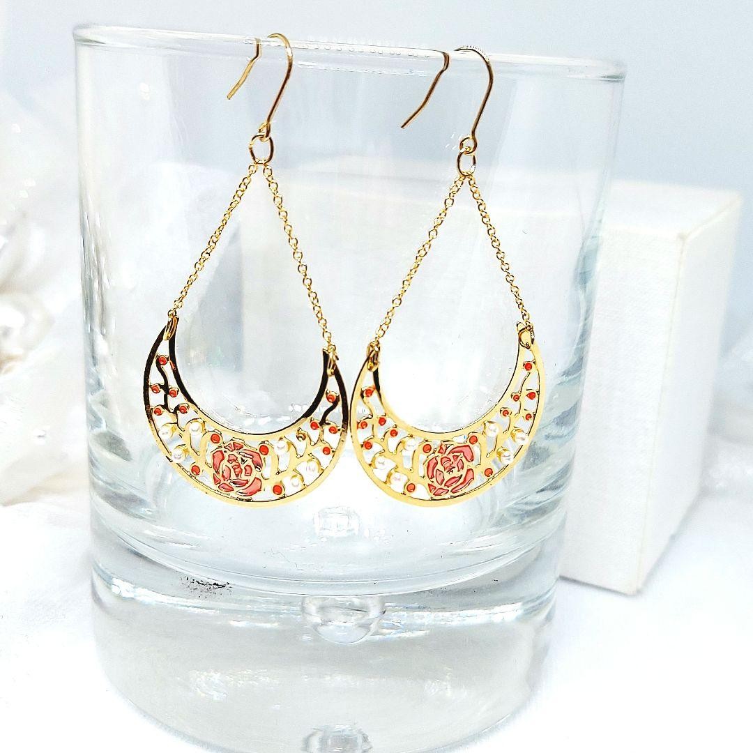 Estilo La Bella y la Bestia: Pendientes estilo Utena revolucionarios para niña