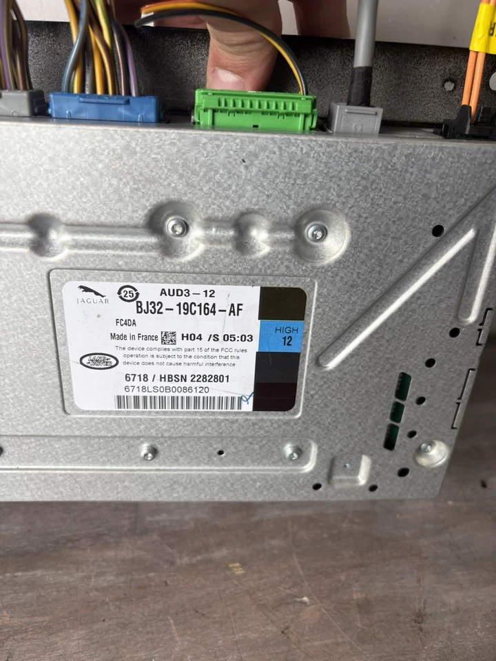 Amplificador de sonido de audio estéreo Meridian 12-19 Jaguar XF XFR XJ XJL X351 amplificador OEM Foto 2 de 4