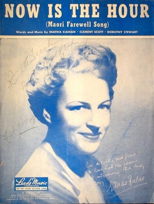 Sheet Music NOW IS THE HOUR featured by GRACIE FIELDS  1946