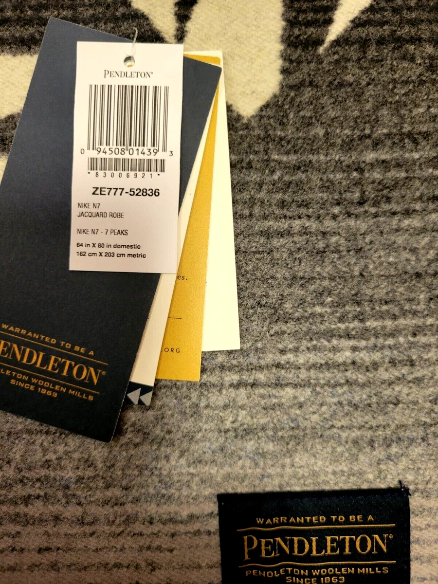 Pendleton Nike N7 7 Peaks Jacquard Robe 64x80 Made in USA!!