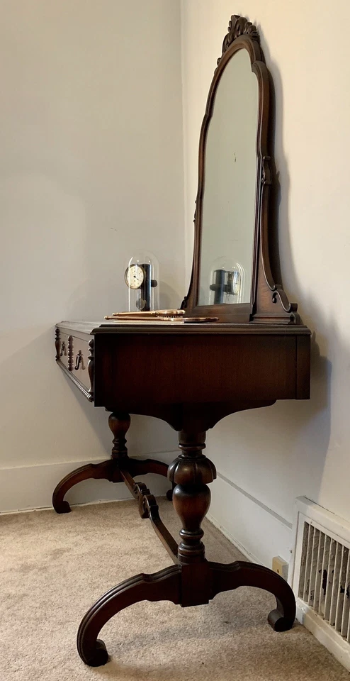 ANTIGUO TOCADOR VICTORIANO ART DECO TOCADOR ESCRITORIO ESPEJO MADERA NOGAL TALLADA Foto 2 de 4