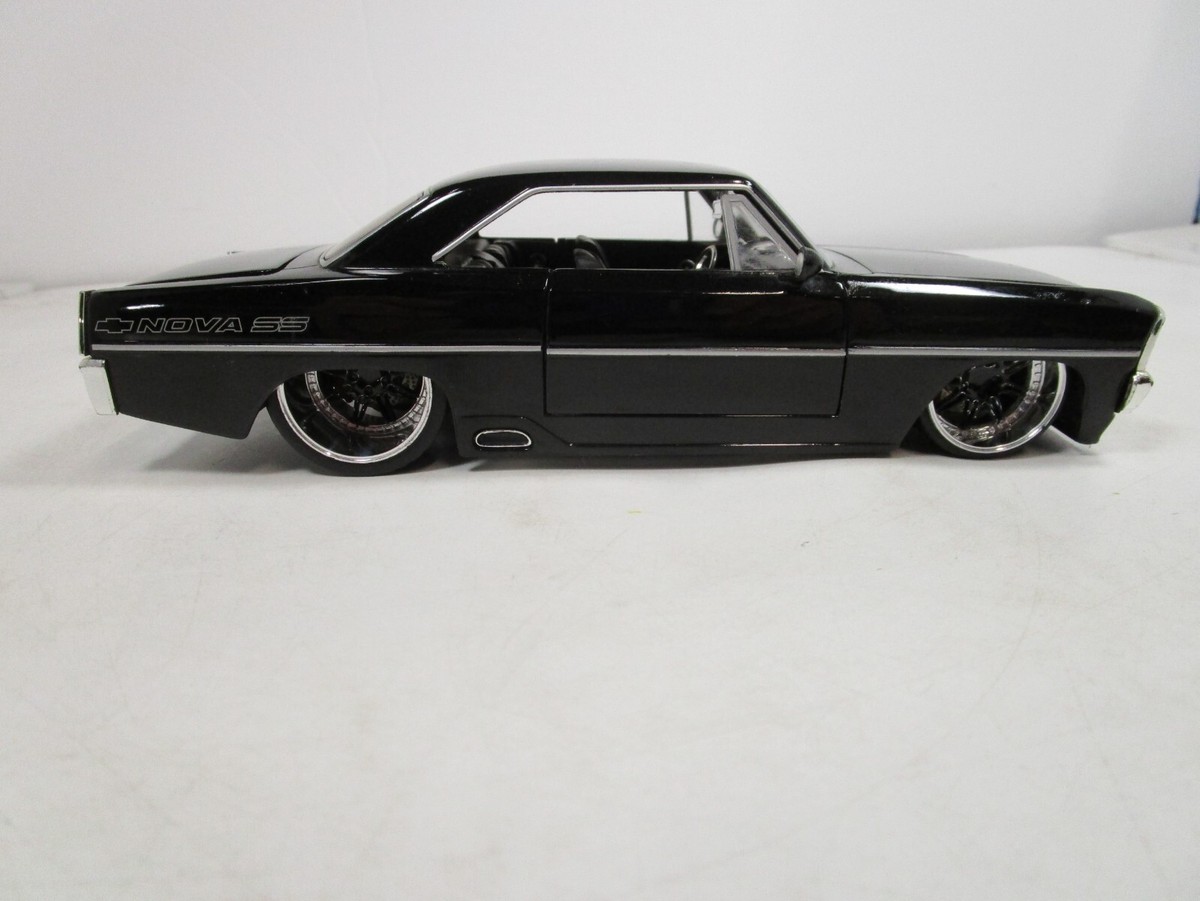 JADA 1/24 BIGTIME MUSCLE BLACK 1967 CHEVY NOVA SS USED
