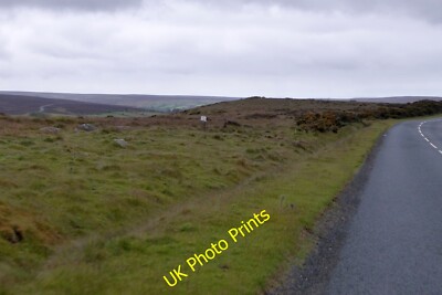 Foto 12x8 Grenzstein auf Castleton Rigg Castleton\/NZ6808 um 2015