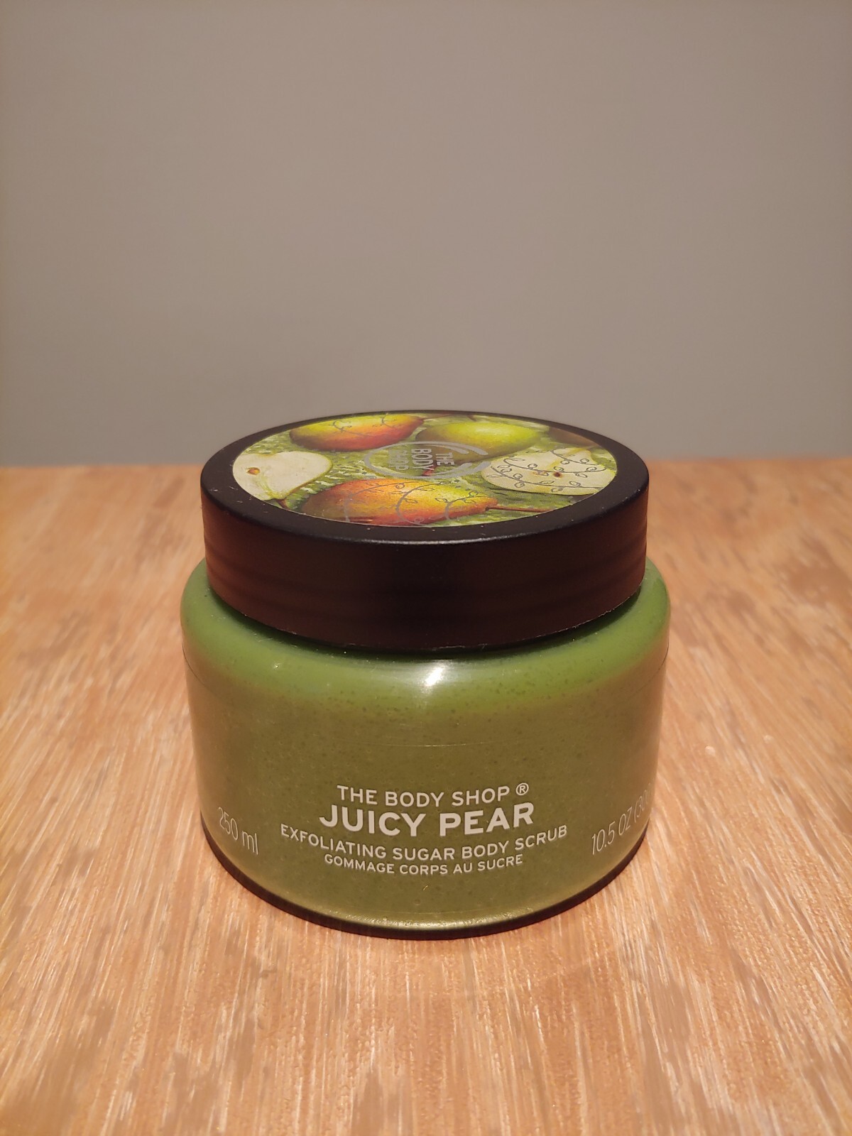 The Body Shop Juicy Pear Exfoliating Sugar Body Scrub 250ml eBay