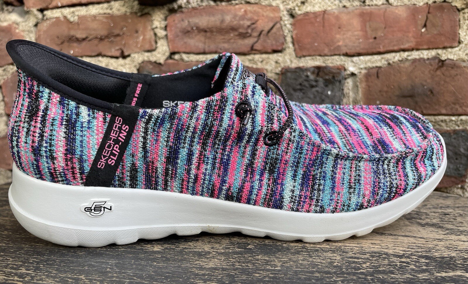 Skechers Slip-ins Go Walk Joy Halen Black Multi Color Womens