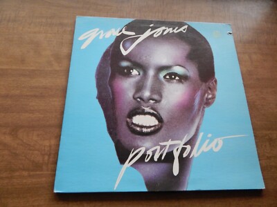 LP-GRACE JONES-Portfolio-1977-La Vie en Rose, Send in the Clowns,  Tomorrow