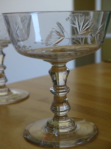 ST LOUIS 6 ANCIENNES COUPES A CHAMPAGNE CRISTAL GRAVURE TALMA - Picture 3 of 12