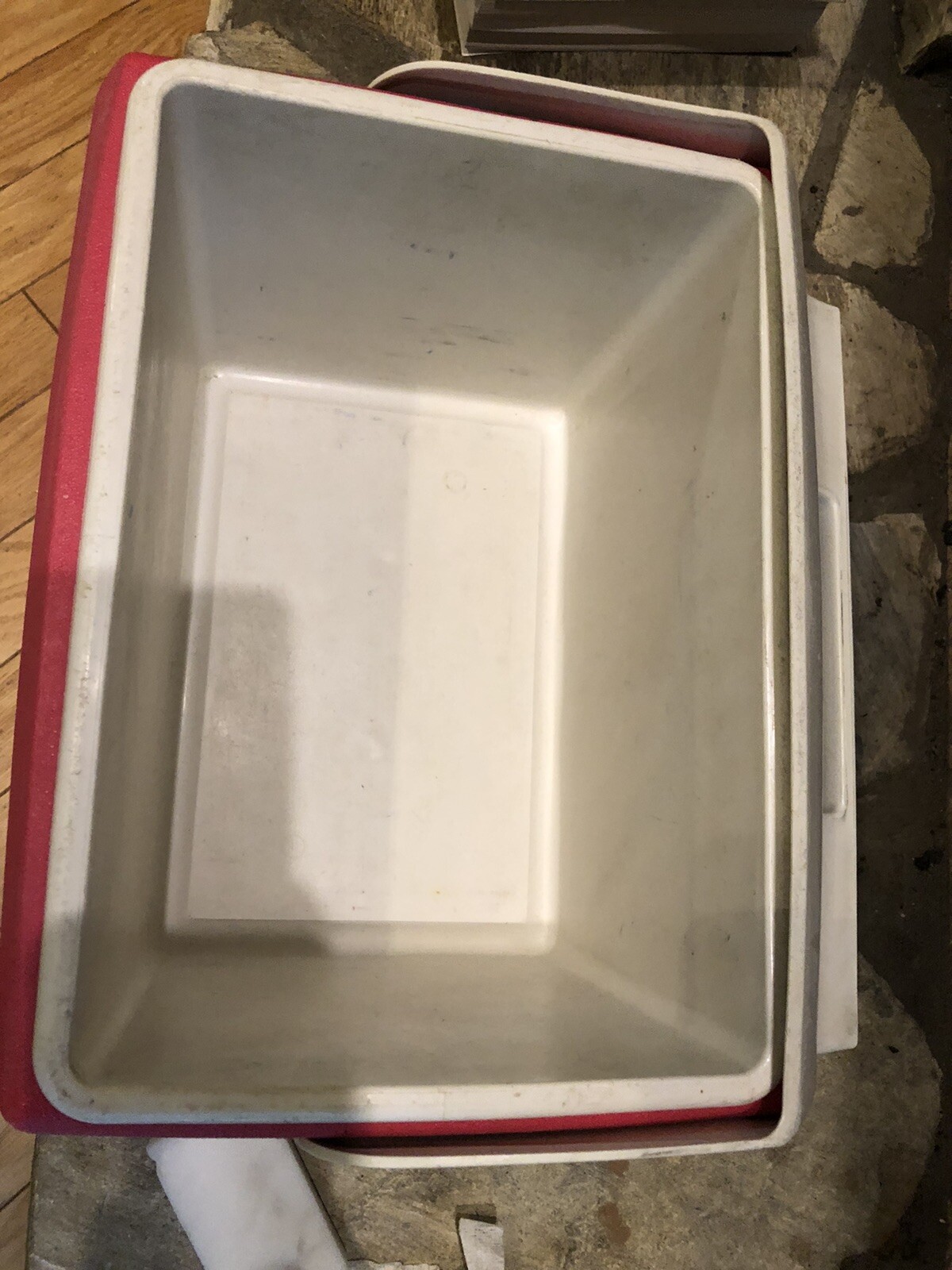 Vintage 1980's Igloo Playmate Cooler Teal and Pink Retro 16 Qt Lunchbox Large