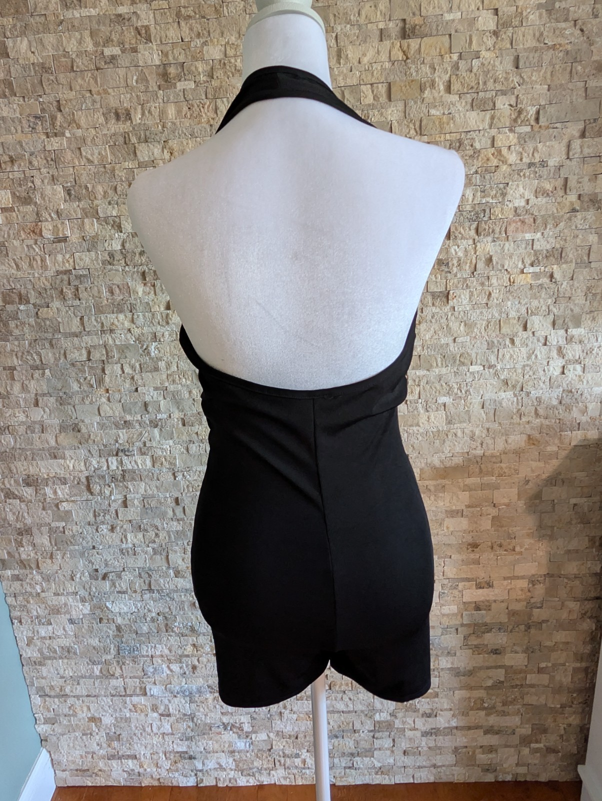 Black Cut Out Backless Halter Sporty Shorts Romper Sexy Gym Outfit Yoga Sz Med image 3