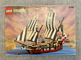 LEGO Pirates: Skull's Eye Schooner (6286) - Complete Set w/Instructions + extras