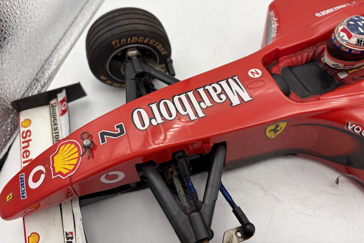 For parts TAMIYA F201 carbon chassis Ferrari F2001 with ESC and
