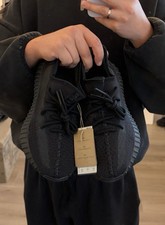 Adidas Yeezy Boost 350 v2 Onyx 39 1/3