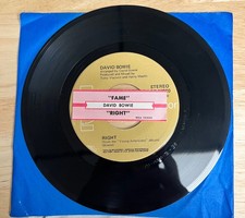David Bowie - Fame / Right - Tested Vinyl 45 Record Juke Box Tab Included