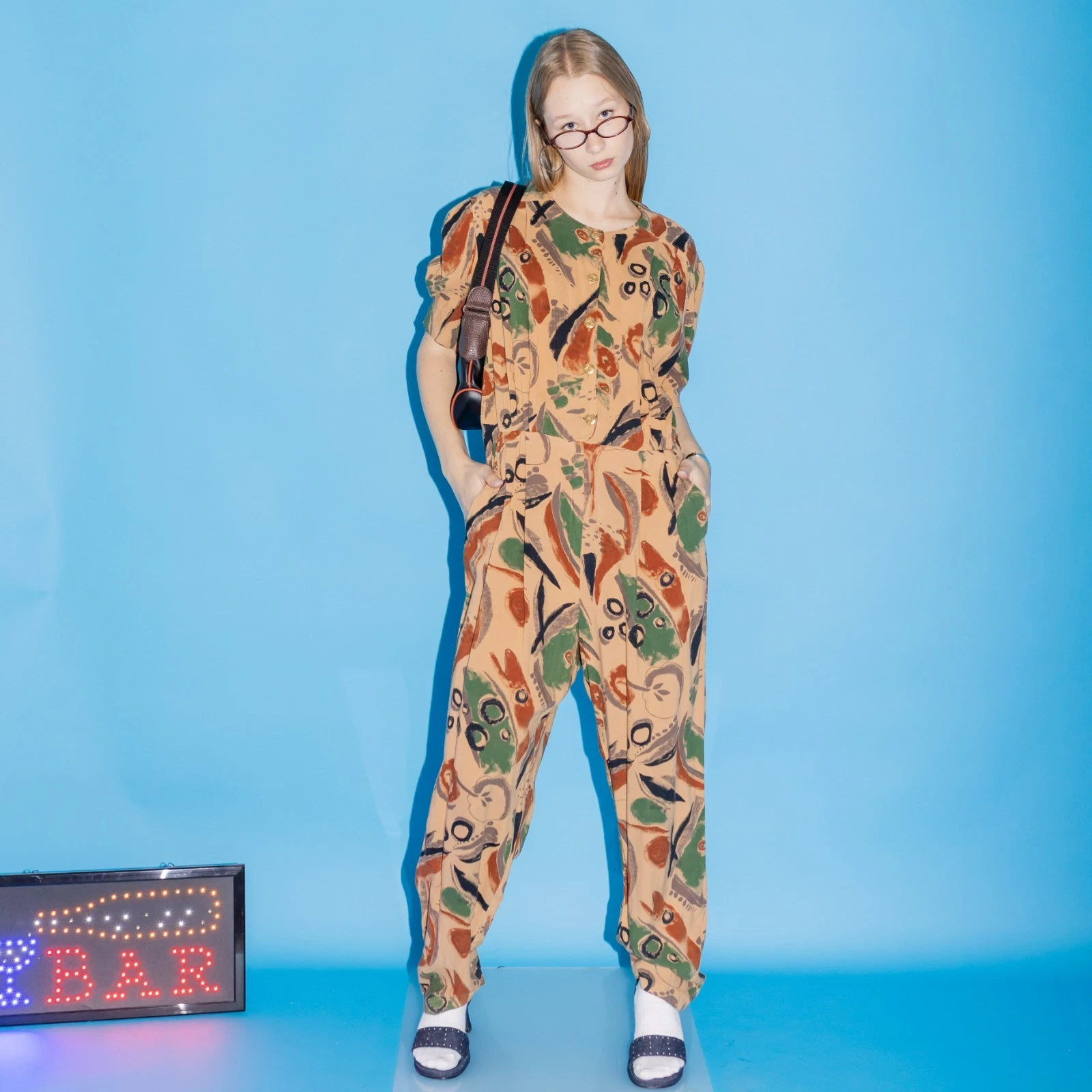 Vintage 90's retro chic abstract print long jumpsuit in caramel brown