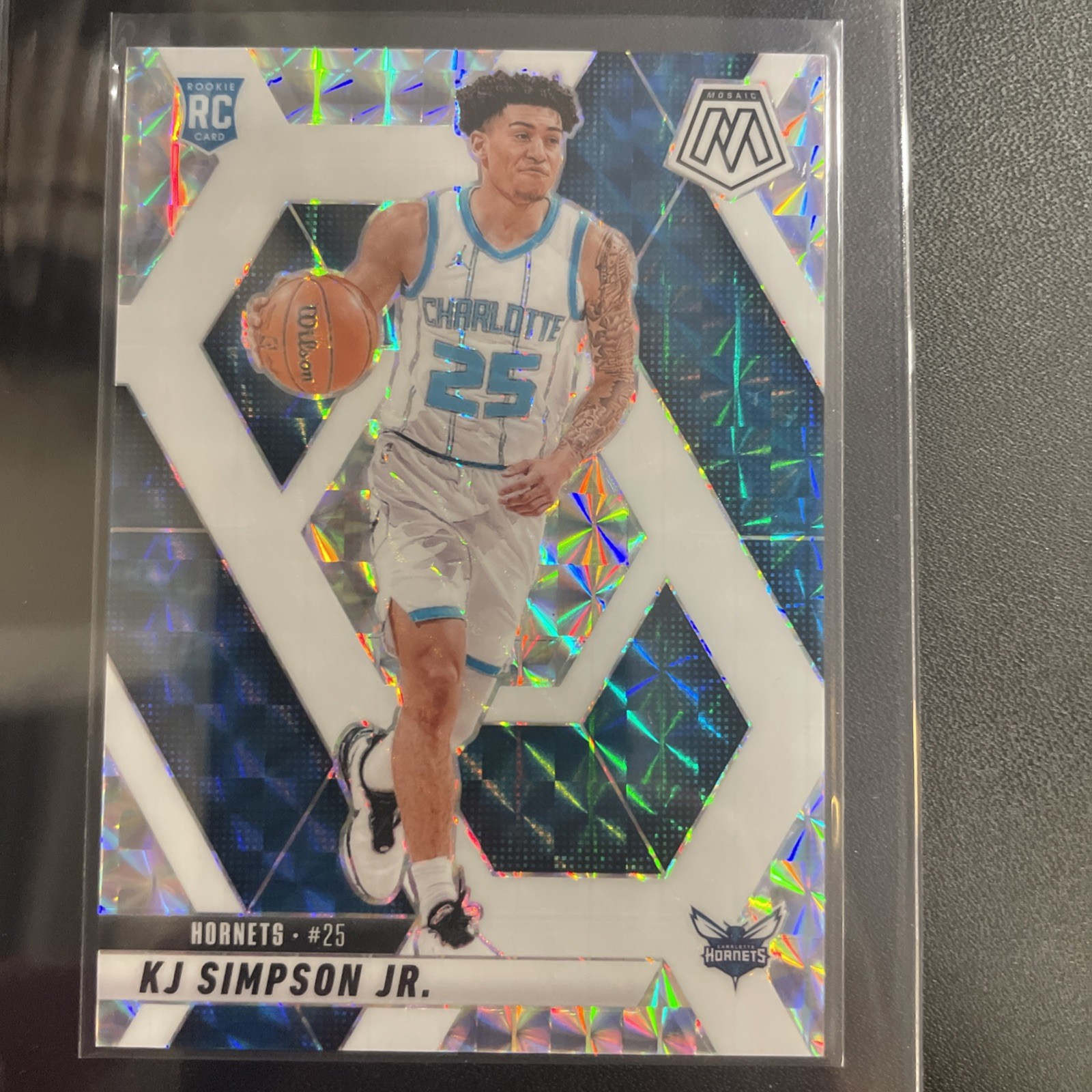2024-25 Panini Mosaic Rookies KJ Simpson Jr. #239 Choice White Mosaic /35 RC