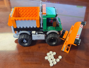 LEGO CITY: Snowplough Truck (60083)