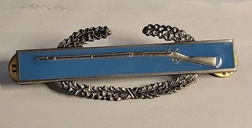 WW2 US USA Military Army Combat Infantry Badge Metal - G23