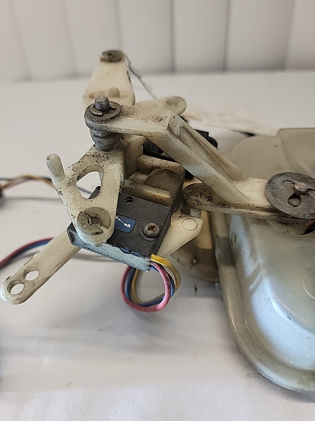 Rolls Royce Bentley Silver Spirit Central Locking Door Solenoid 12DC UB 43263