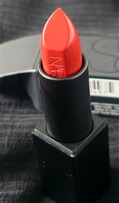 NARS Audacious Lippenstift neu volle Größe 100 % authentisch gedeckt, mittel-dunkelrotbraun