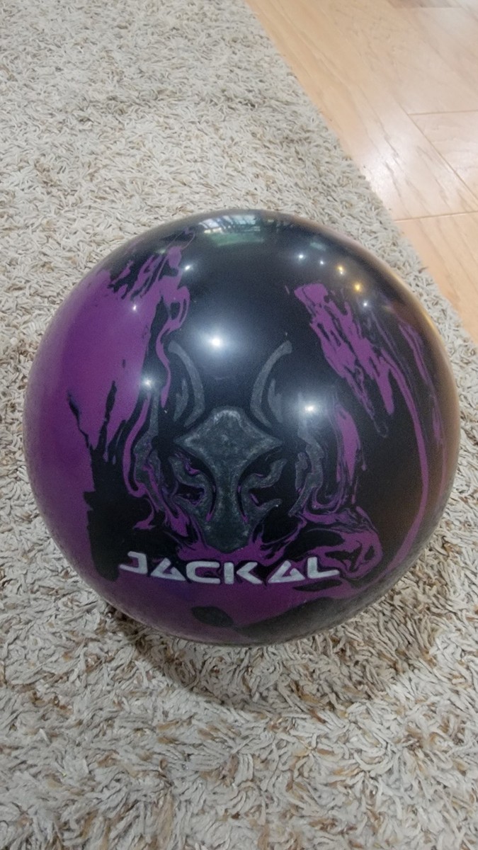 Motiv Jackal Ghost Bowling Ball 1st Quality | 15 Pounds | 3.2