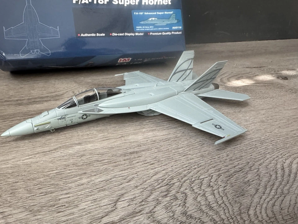 HA5118 Hobby Master F/A-18F Advanced Super Hornet 1/72 Modelo USN Foto 3 de 4
