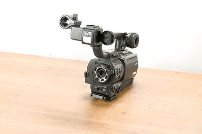 JVC GY-HD110U 1/3'' 3-CCD Professional HDV Camcorder CG010SF