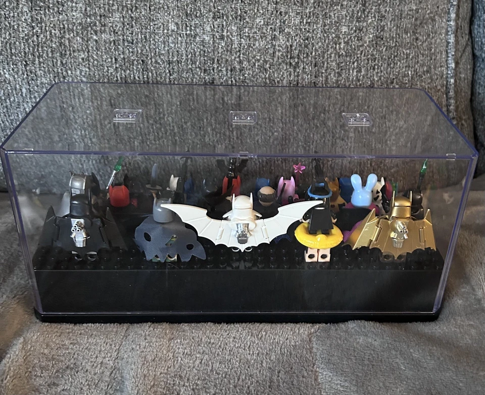 Lote de 28 minifiguras LEGO personalizadas BATMAN Rainbow Batpool Hellbat Kingdom Come Foto 4 de 4