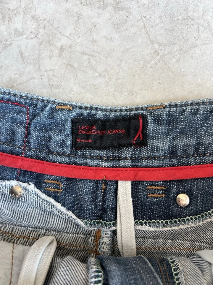 Levis Engineered Jeans Buckleback Cinch Back Actual 32x32 Len291125weeraphol1 - Image 4 of 4